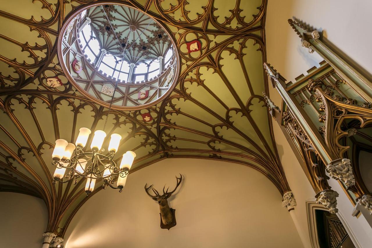 Dalhousie Castle Hotel Bonnyrigg Екстериор снимка