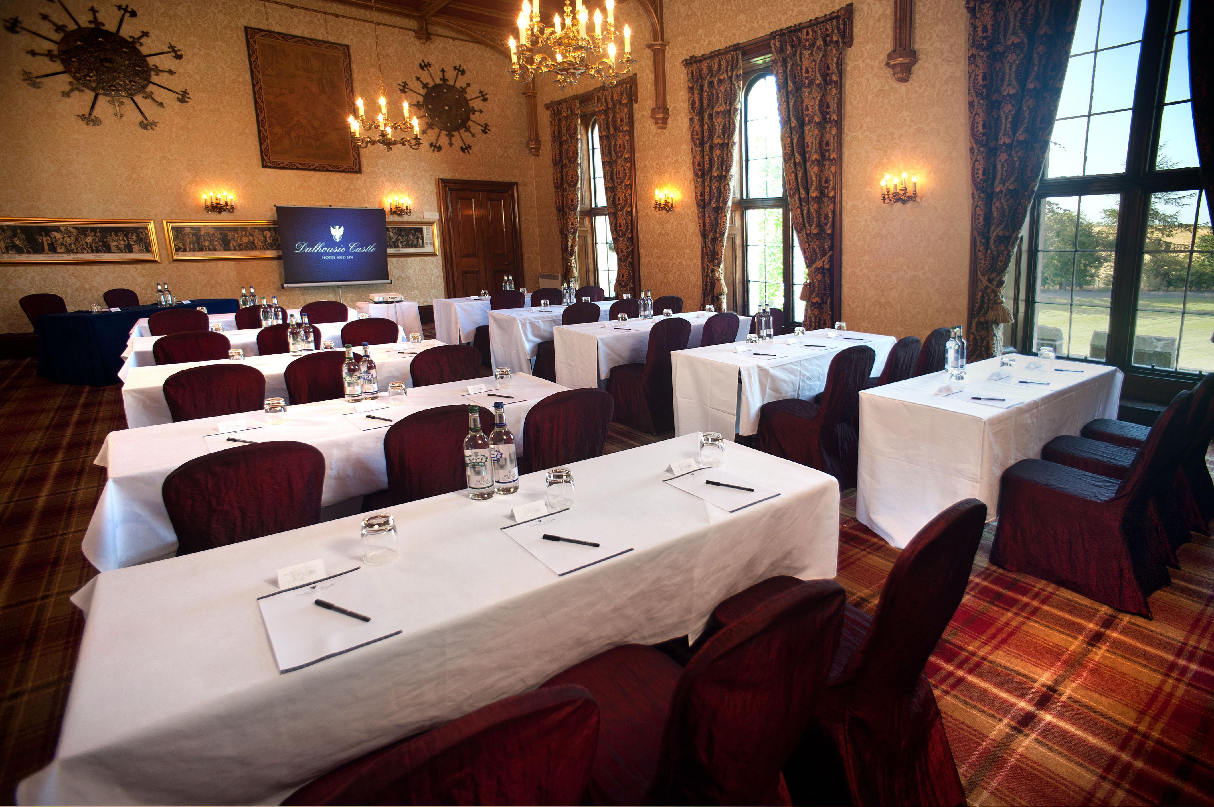 Dalhousie Castle Hotel Bonnyrigg Екстериор снимка