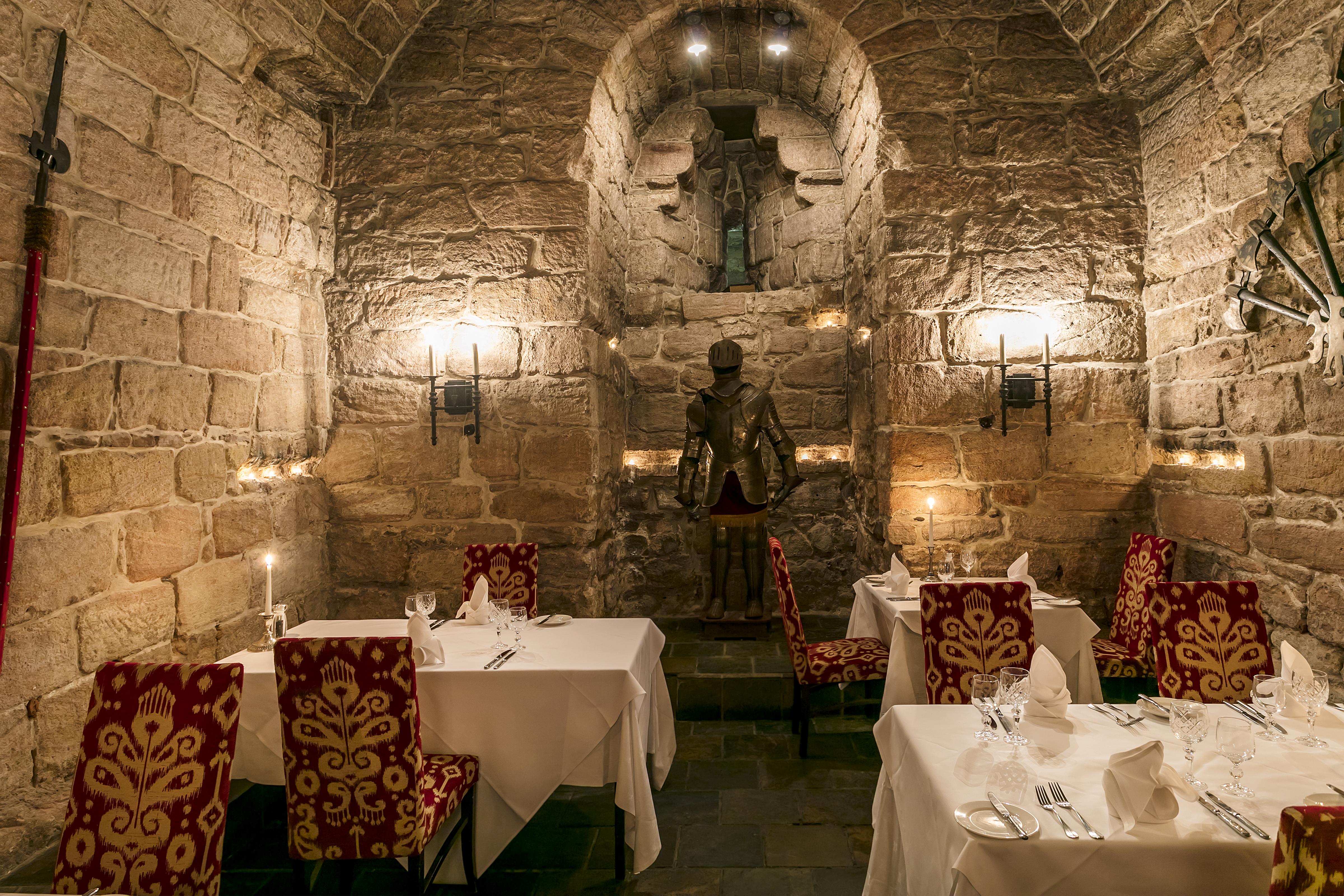 Dalhousie Castle Hotel Bonnyrigg Екстериор снимка