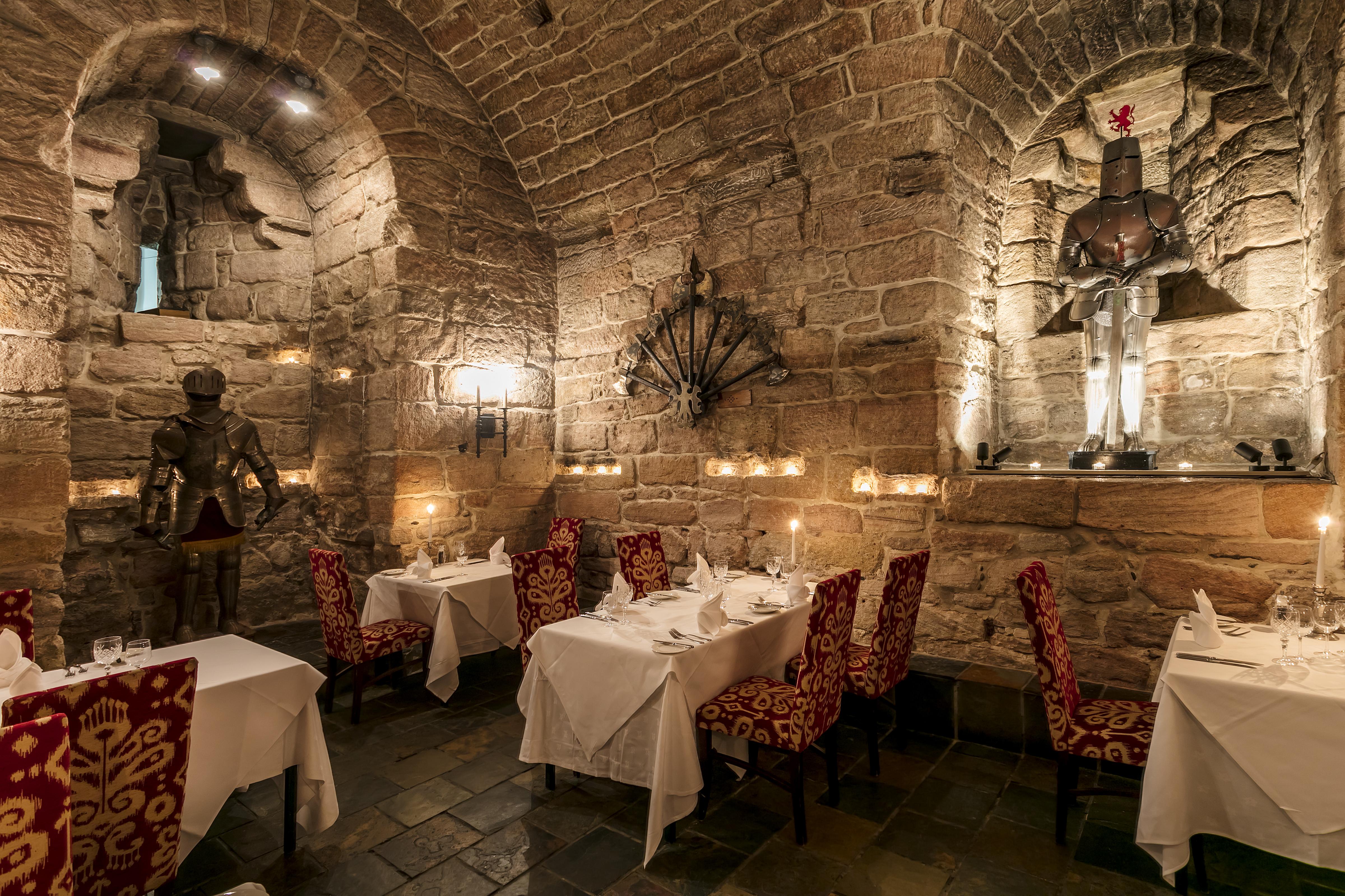 Dalhousie Castle Hotel Bonnyrigg Екстериор снимка