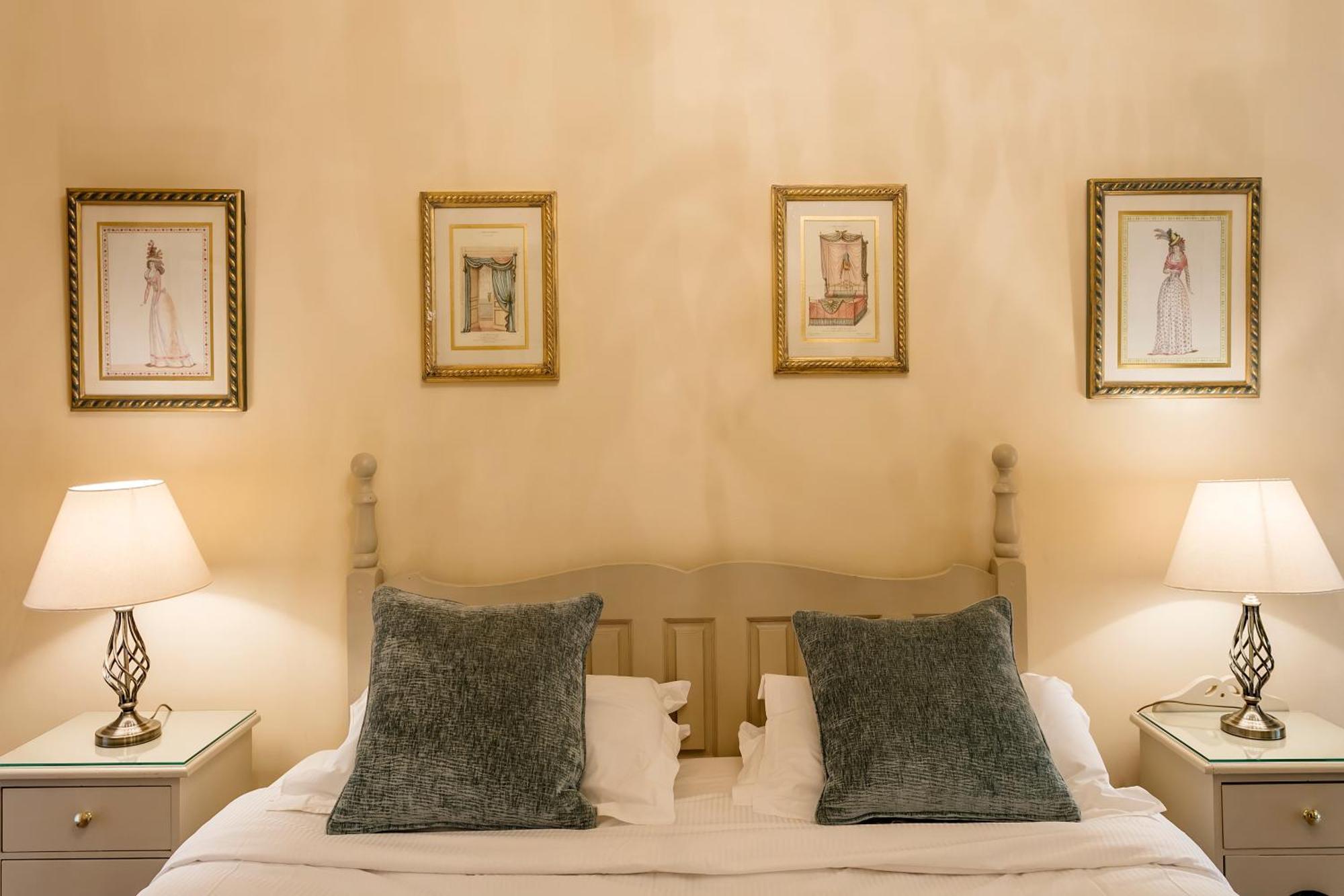 Dalhousie Castle Hotel Bonnyrigg Стая снимка